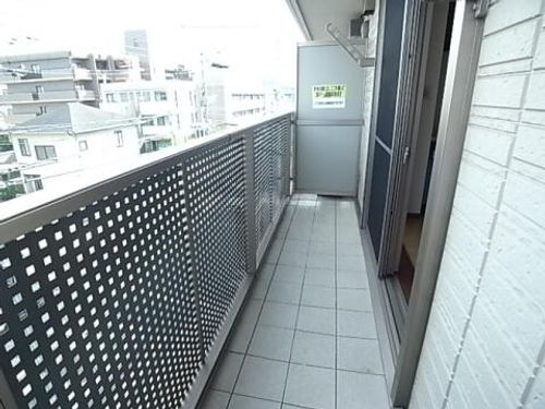 ルミネ甲東園の内装