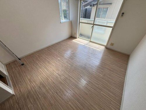 城北ハイツ206の居間