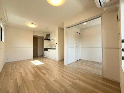 大阪府松原市小川4丁目(アパート)の賃貸物件の居間