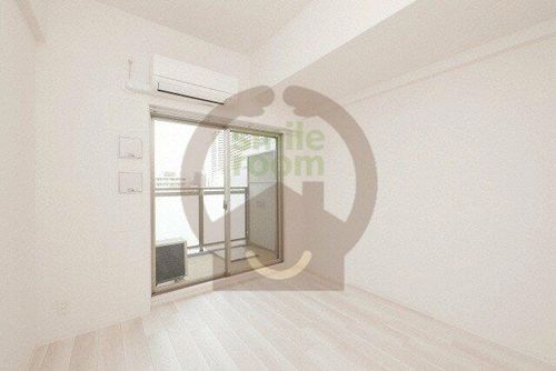 大阪府大阪市浪速区稲荷1丁目(マンション)の賃貸物件の居間