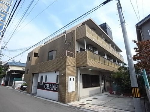 クレインビル中央町の外観