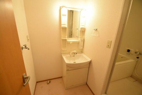 ヴァンベールB棟203の内装