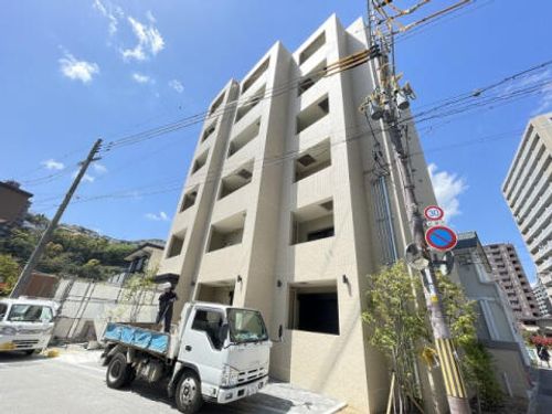 NOVANTA宝塚の外観