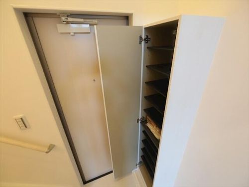 フルマーレの玄関