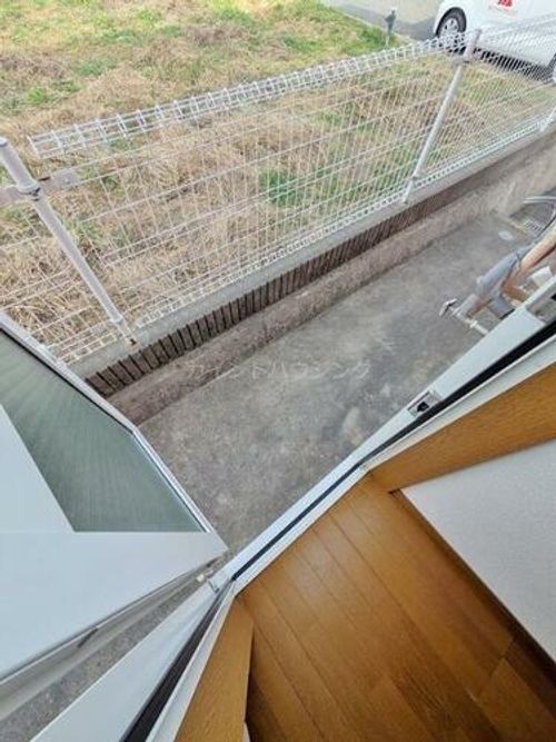 エンフィールド シャリテの内装