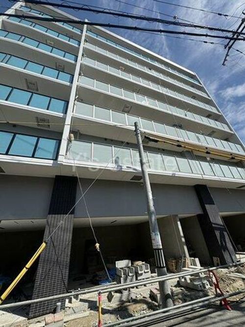 エスリード大阪平野プライムの玄関