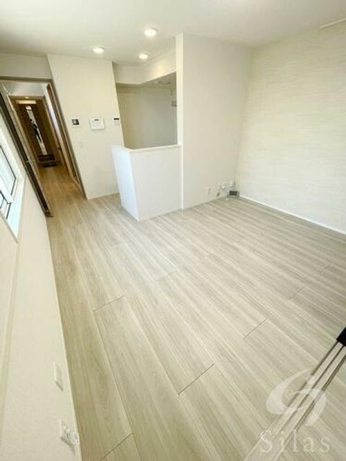 兵庫県西宮市学文殿町2丁目(アパート)の賃貸物件の居間