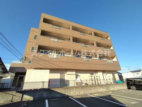 メゾンソレイユの外観