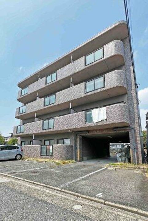 アムール正保403の外観