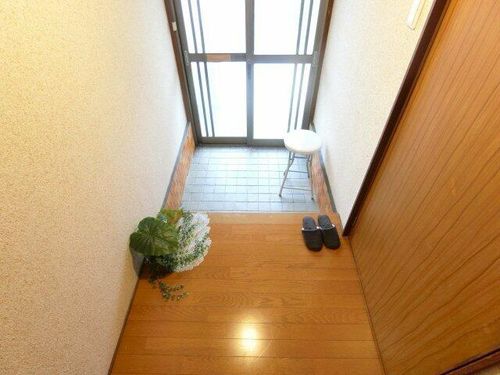 大阪府河内長野市野作町(一戸建)の賃貸物件の玄関