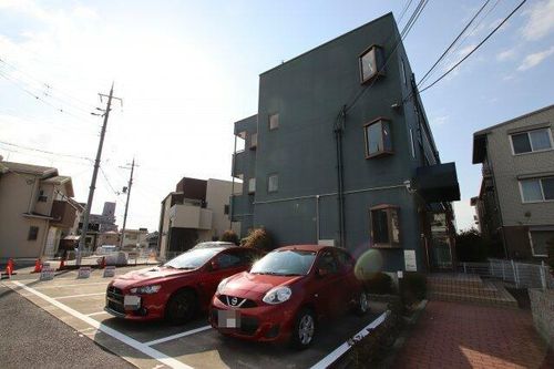 ソルジェンテ金剛の外観