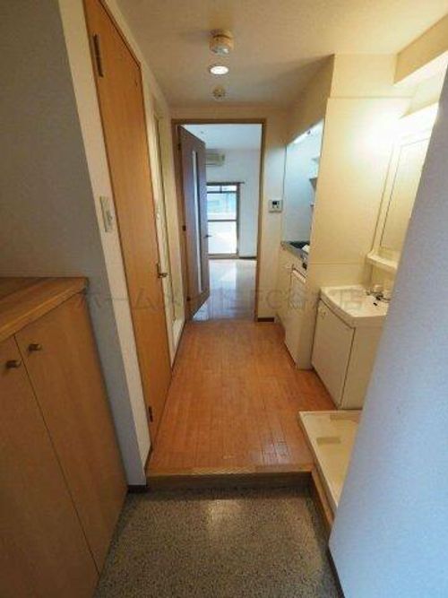 ラナップスクエア上本町の玄関