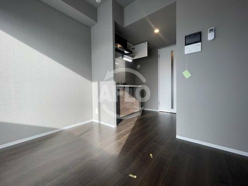 ファーストフィオーレ大阪ウエストウェルビングの居間