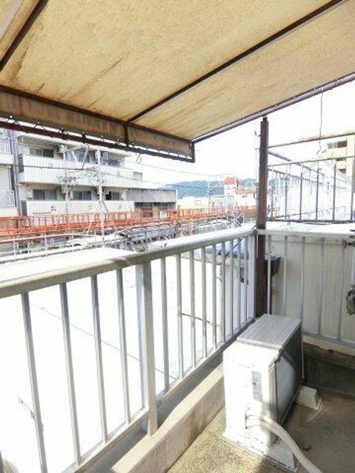 三ツ川マンションの内装