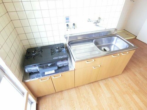 三ツ川マンションのキッチン