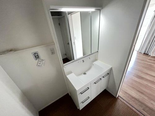 兵庫県宝塚市青葉台1丁目(一戸建)の賃貸物件の内装