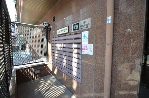 シエスタ姫路702の玄関