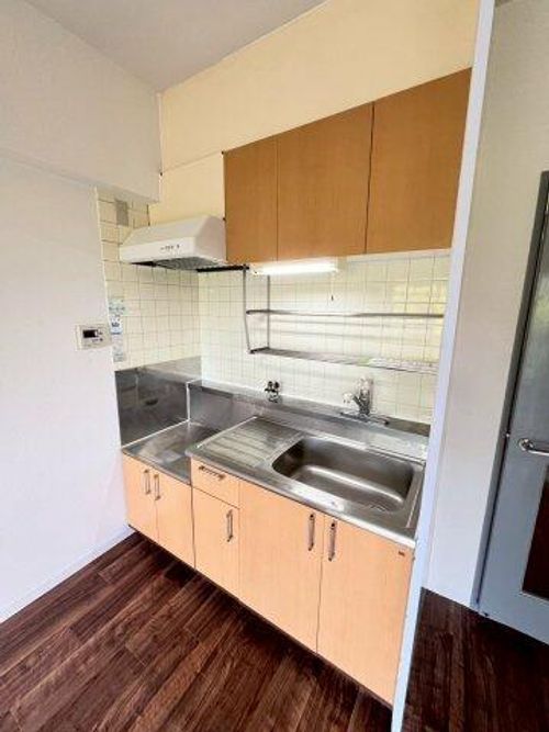 大阪府富田林市向陽台4丁目(マンション)の賃貸物件のキッチン