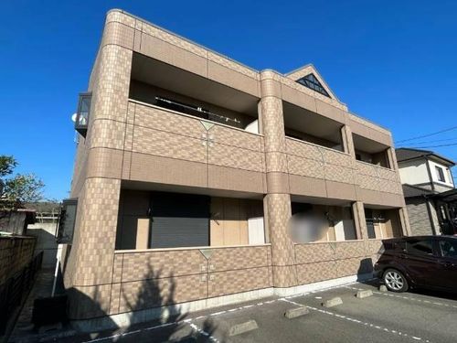 タイニーコートの外観