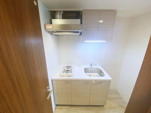 エスリード難波AGREAのキッチン