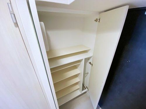 エスリード難波AGREAの内装