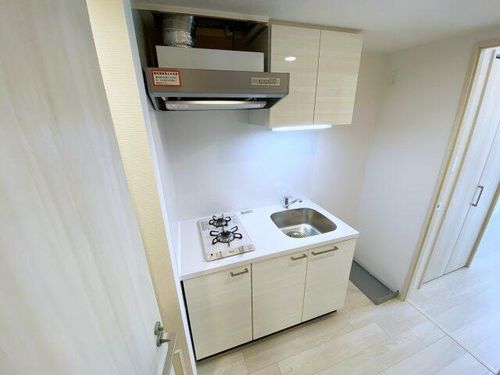 エスリード難波AGREAのキッチン