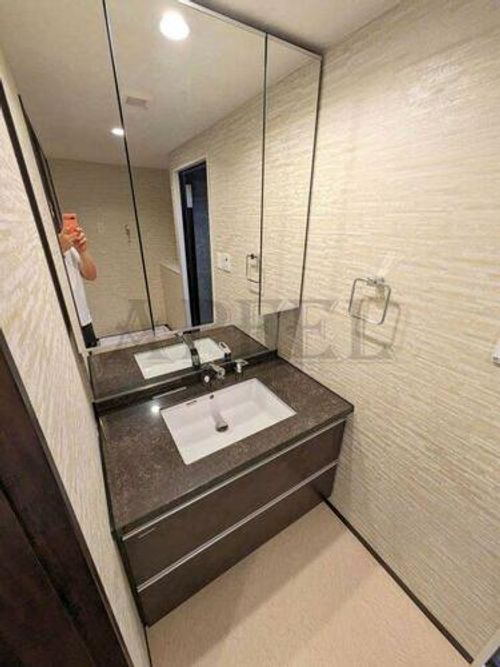 Vinoプレジオ本町の内装