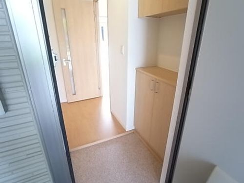 千種ハイツB棟203の玄関