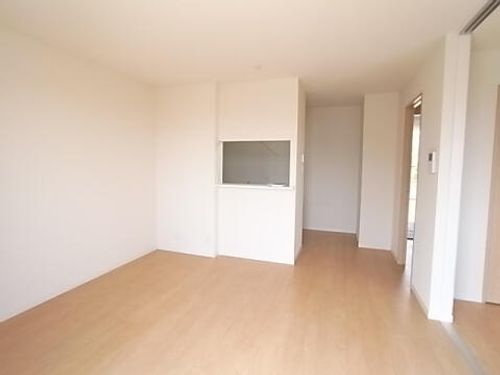 千種ハイツB棟203の居間