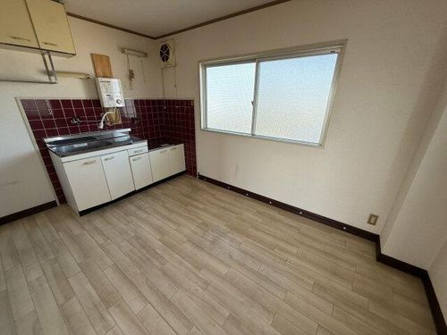 兵庫県姫路市網干区坂出(アパート)の賃貸物件の居間
