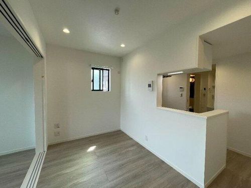 robot home魚住の居間