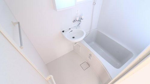 クイーンズコート東落合 C棟の風呂