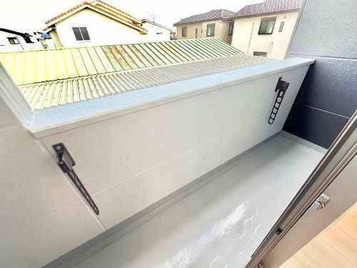 ドエル・アイリスのその他画像