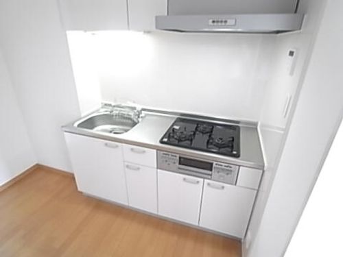 ヴィラ宝塚宝松苑のキッチン