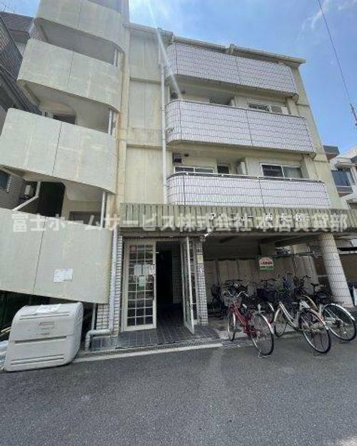 アベニュー西長居503の外観