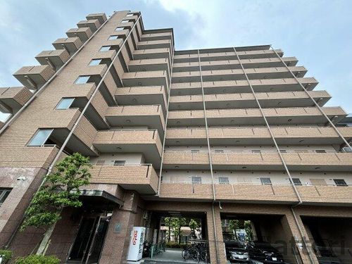 CASSIA豊中三国の外観