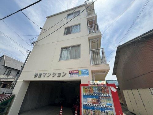 野里マンション502の外観