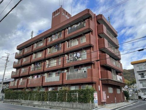 コーポ龍野2-5の外観