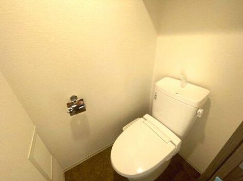 ArtizA緑地公園の内装