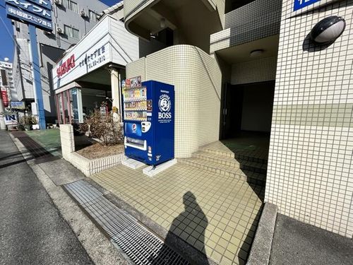 MISTRAL神子岡前503の玄関