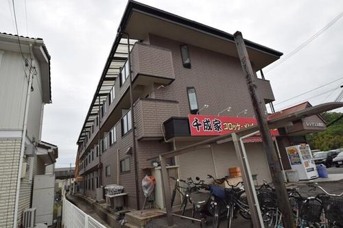 レジデンス西庄302の外観