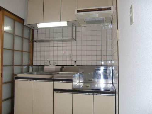 レジデンス西庄302のキッチン