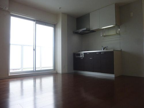 サニーコートの居間