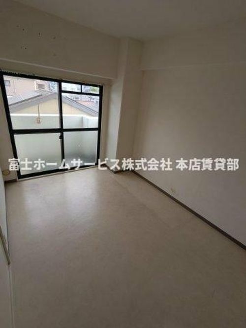 松岡ビル北花田の内装