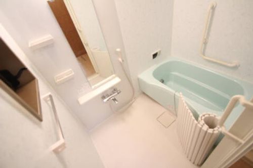 兵庫県川西市花屋敷1丁目(マンション)の賃貸物件の風呂