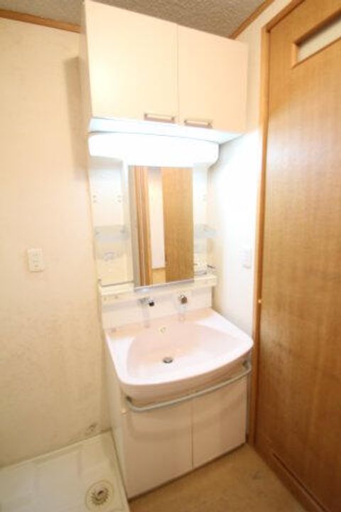 兵庫県川西市花屋敷1丁目(マンション)の賃貸物件の内装