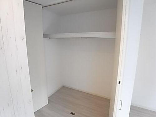 メゾン花水木102の内装