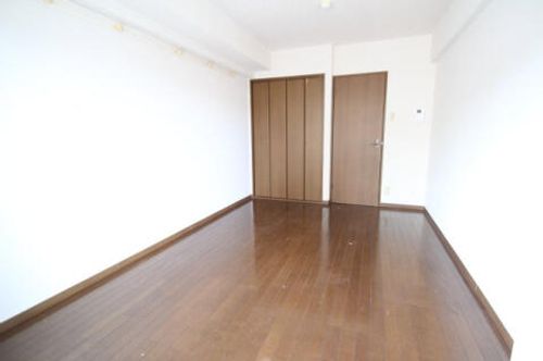 五月フラット池田406の内装