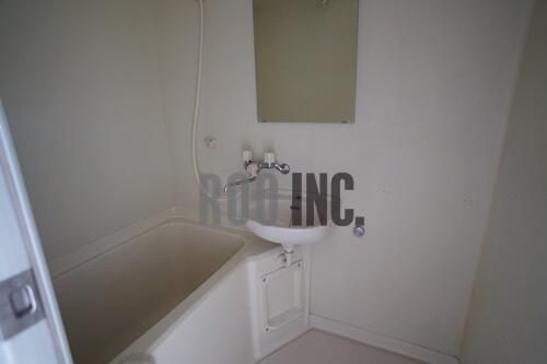 ロッキーコート太子301の風呂