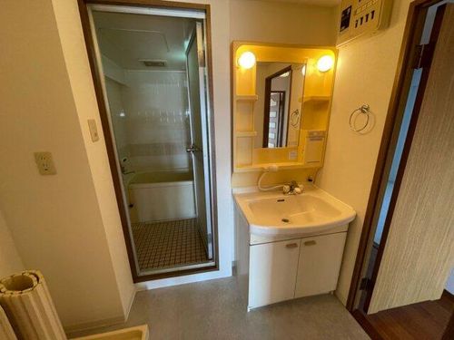 ラフェスタ大塩503の内装